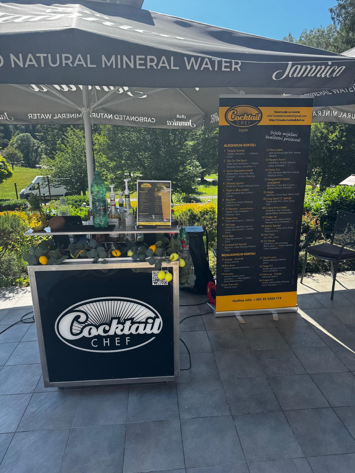 Cocktail Chef bar na ljetnoj terasi